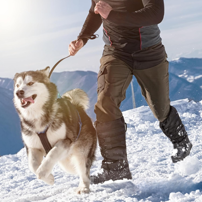SNOW BOOTS
